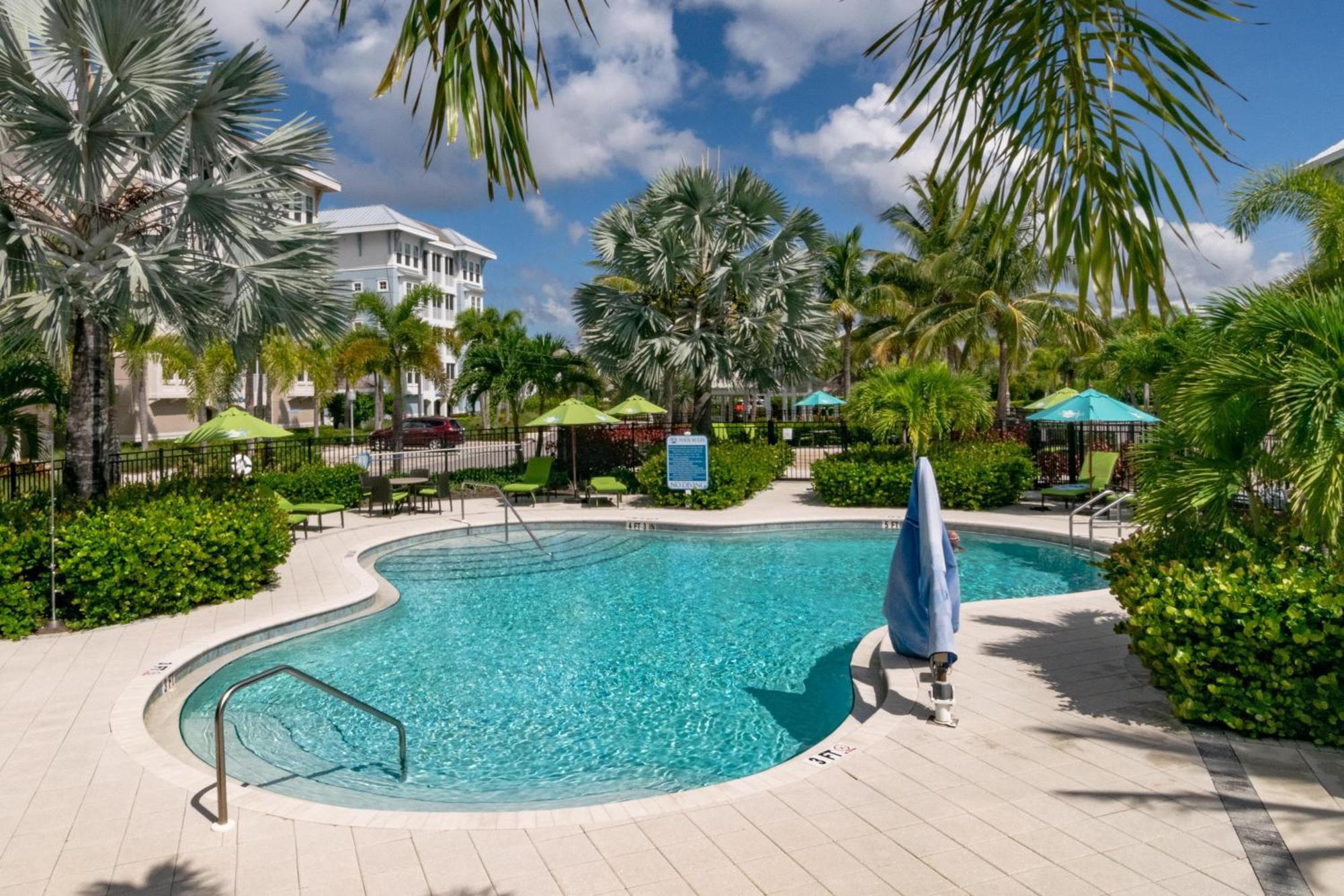 Blue Lagoon At One Particular Harbour 391-402 Villa Bradenton Exterior photo